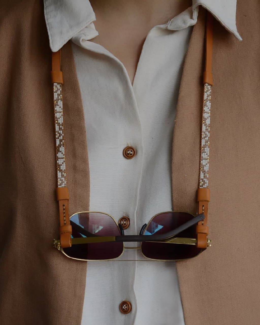 بند عینک چرم و میوکی مدل دانتل