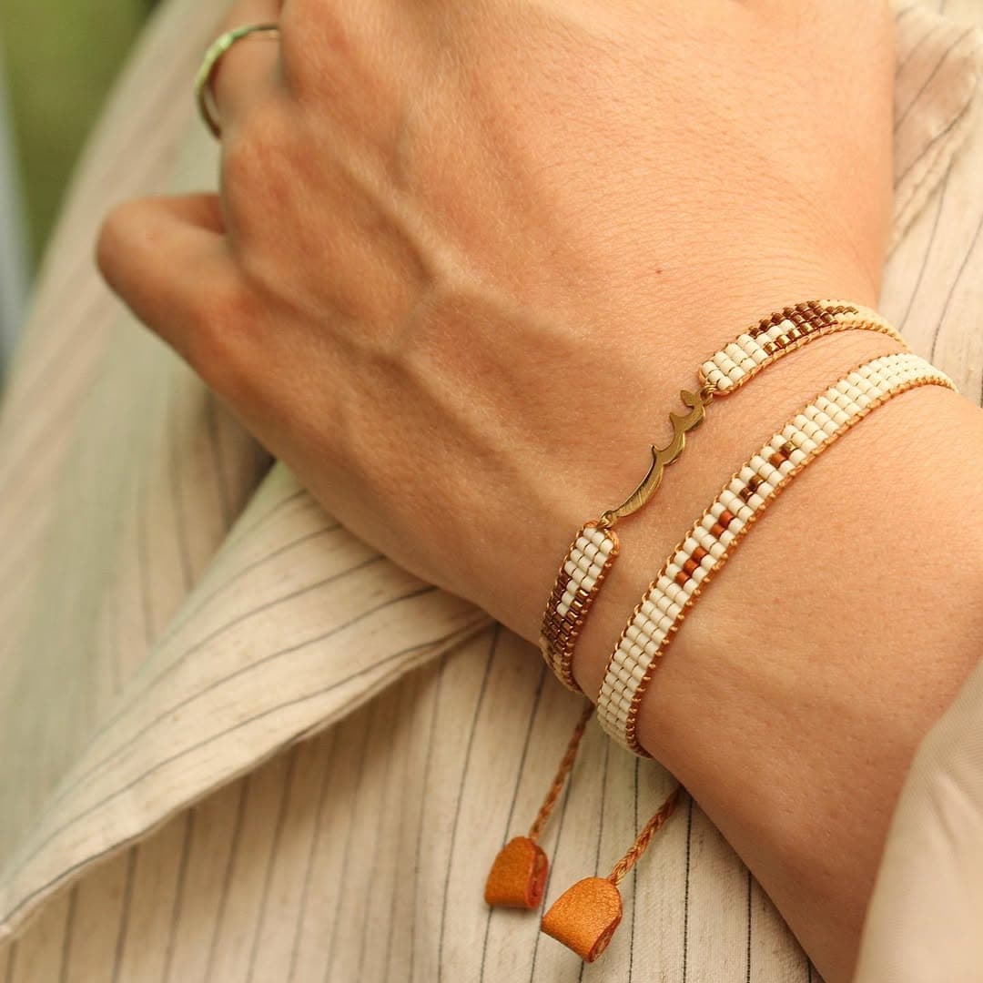 دستبند طلا منجوقی میوکی با پلاک حرف س