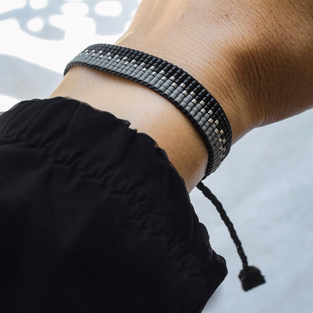 دستبند بافت منجوق میوکی یونیسکس طرح پیکان