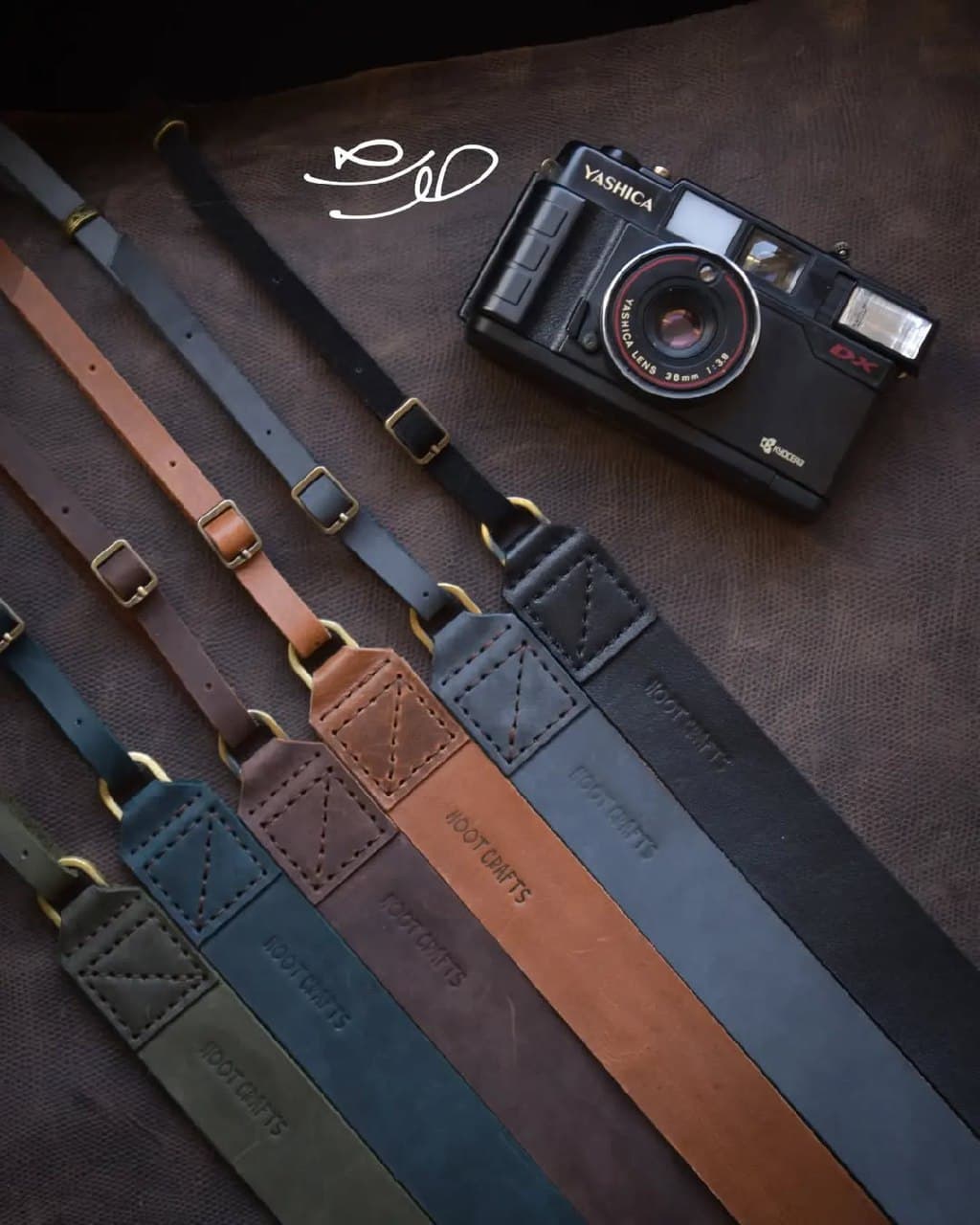 بند دوربین چرم طبیعی دست دوز Hoot Crafts