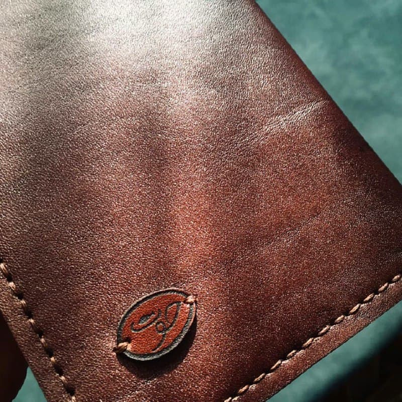 کیف پول چرم طبیعی دست دوز به همراه جای پاسپورت