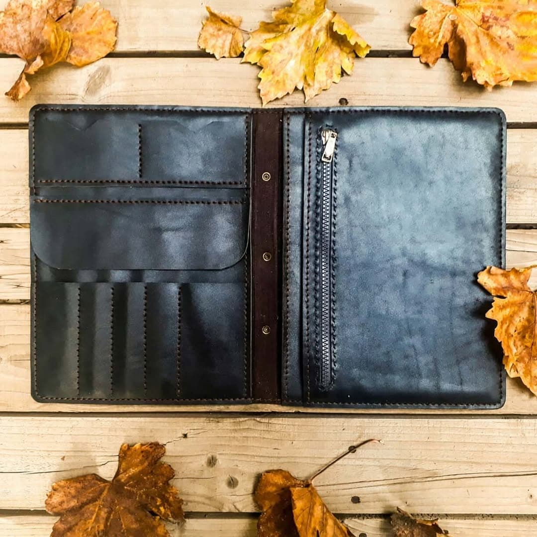 کیف ارگنایزر چرم طبیعی دست دوز مناسب تبلت و سررسید