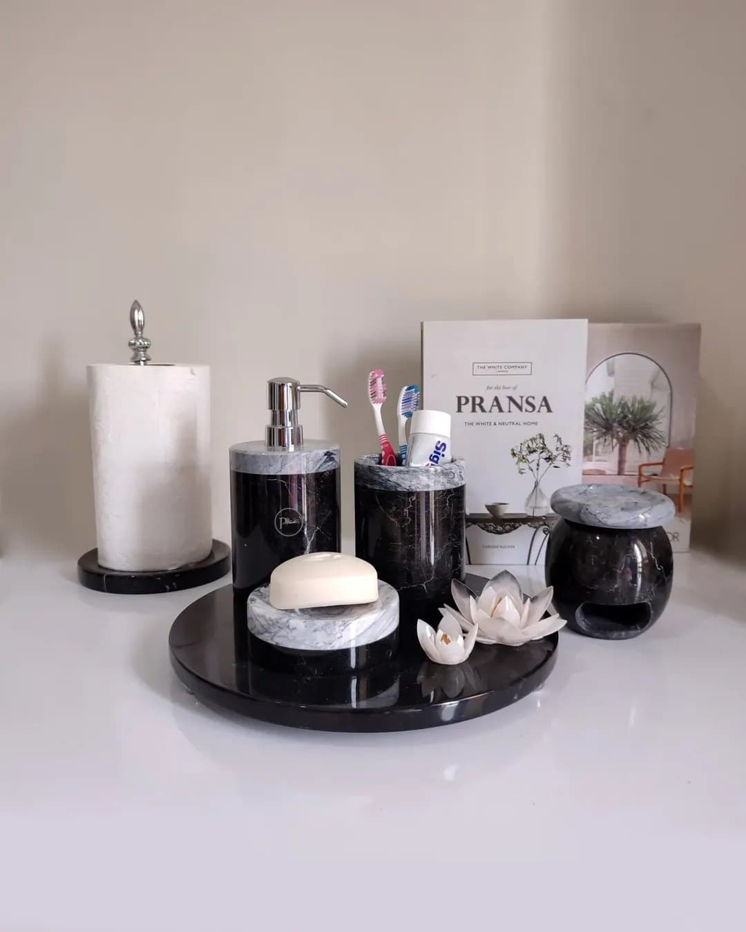 ست اکسسوری سرویس بهداشتی سنگی مدل ژولیت