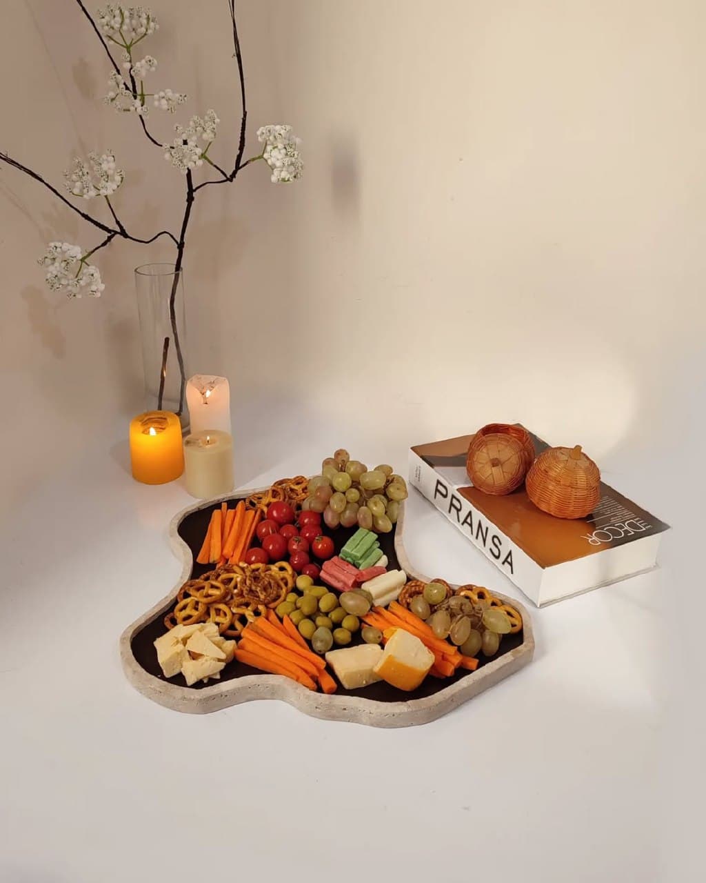 سینی مزه سنگی تراورتن طرح نایروبی