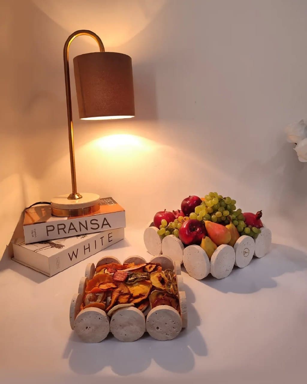 ست پذیرایی دو تکه سنگ تراورتن طرح بیسکوییت