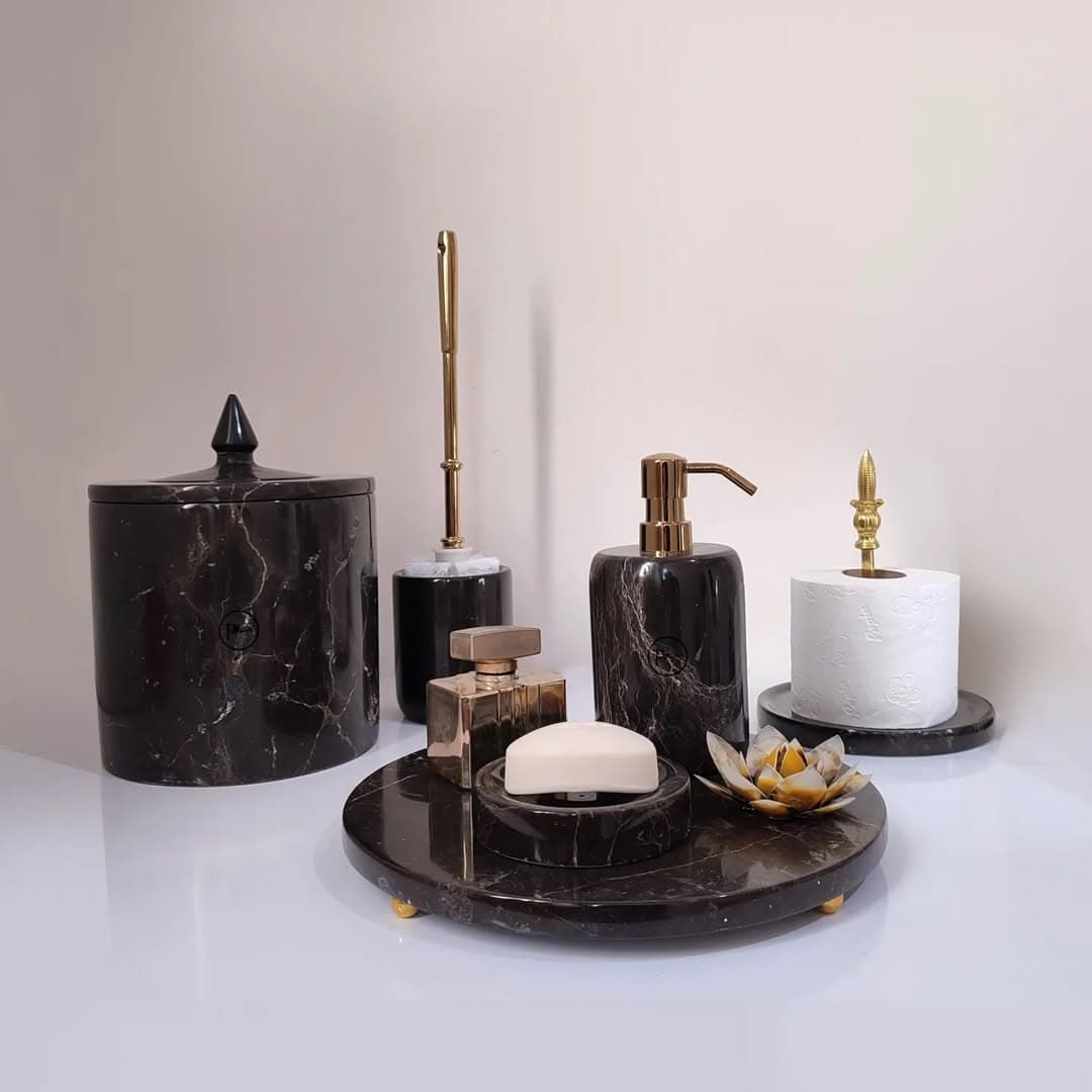 ست سرویس بهداشتی سنگی طرح لارا رنگ مشکی طلایی