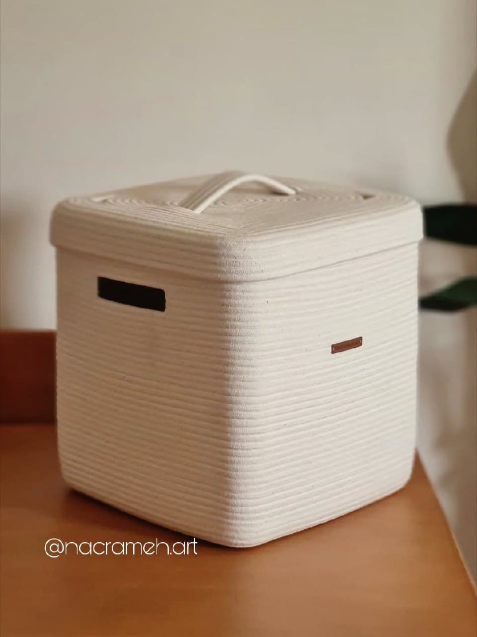 باکس نظم دهنده مربع درب دار قیطانی مدل مینیمال سایز 30x30