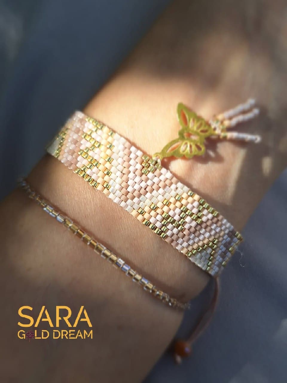 دستبند طلا زنانه دستباف میوکی با آویز پروانه