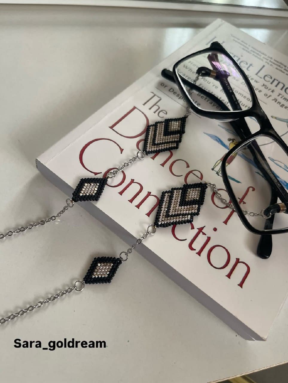 بند عینک دست ساز میوکی با زنجیر استیل طرح لوزی