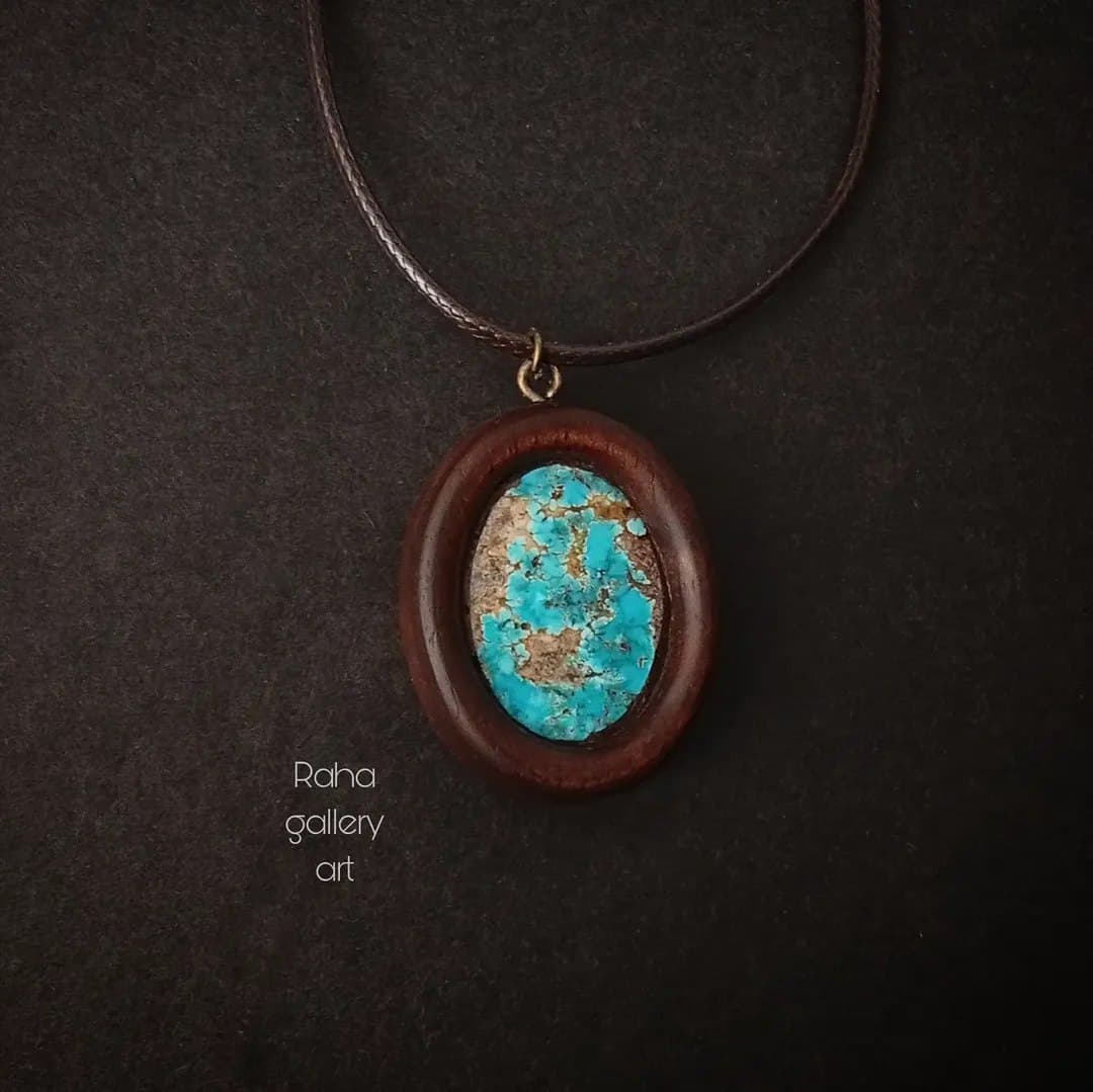 گردنبند فیروزه نیشابور چوب گردو دستساز