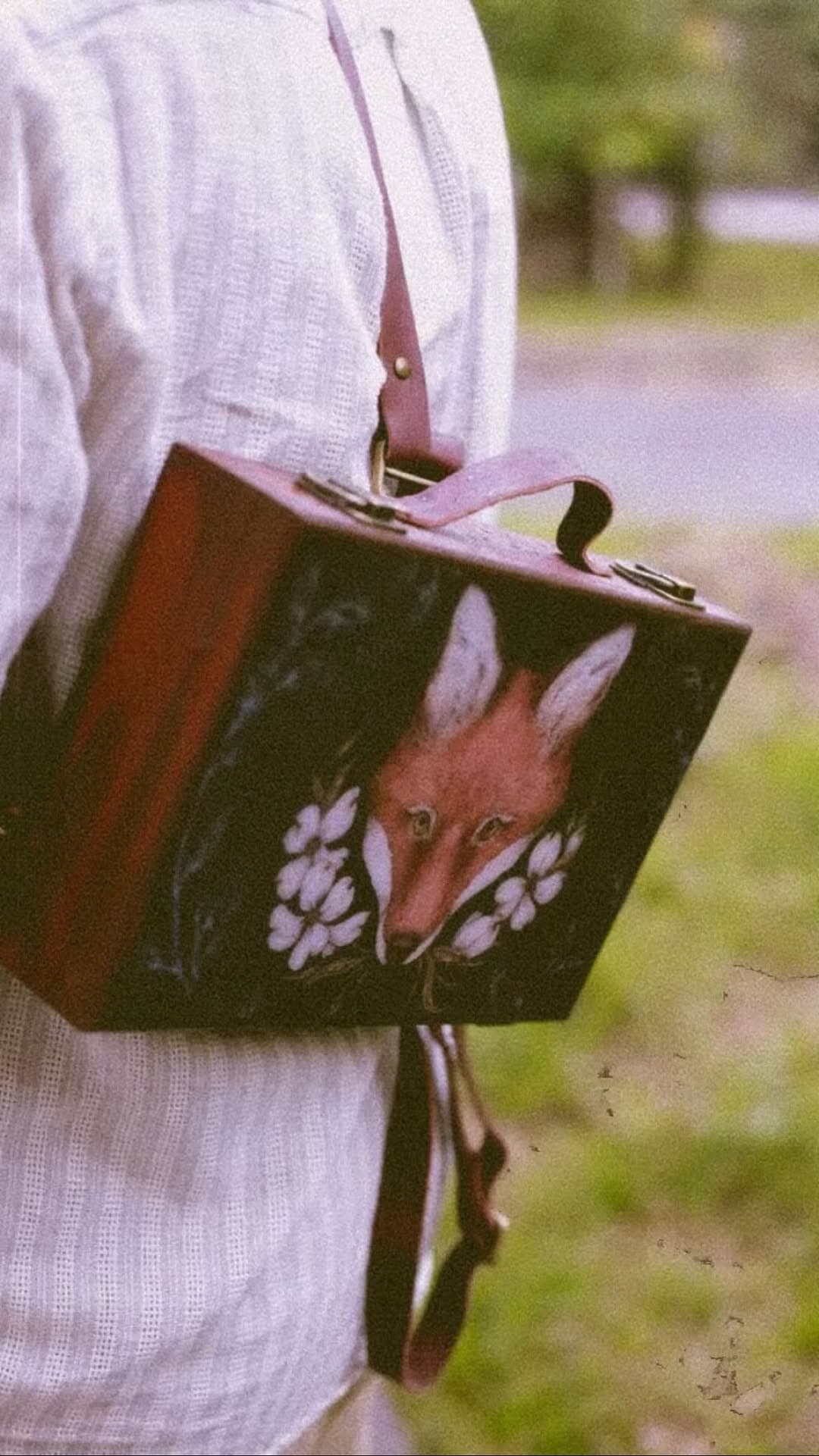 کوله پشتی چوبی دست ساز طرح روباه