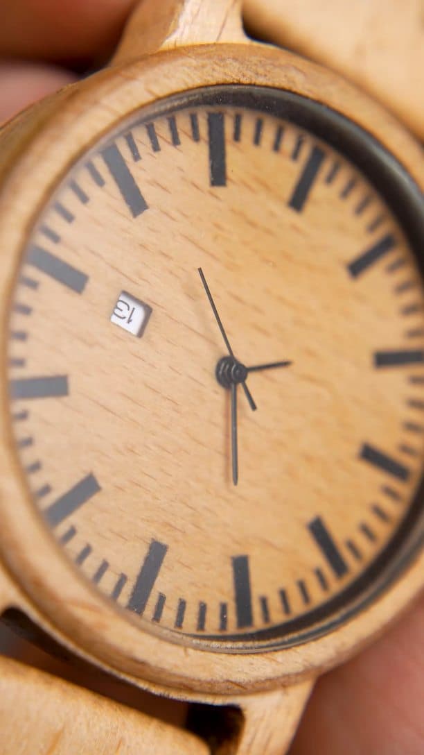 ساعت مچی چوبی مدل میترا