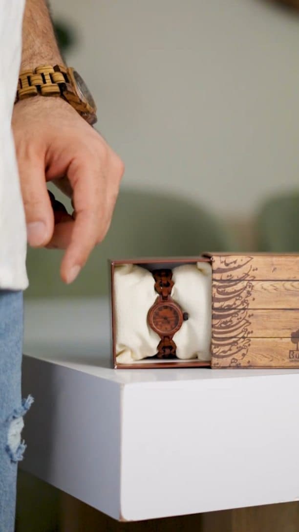 ساعت چوبی دست ساز مدل لیان