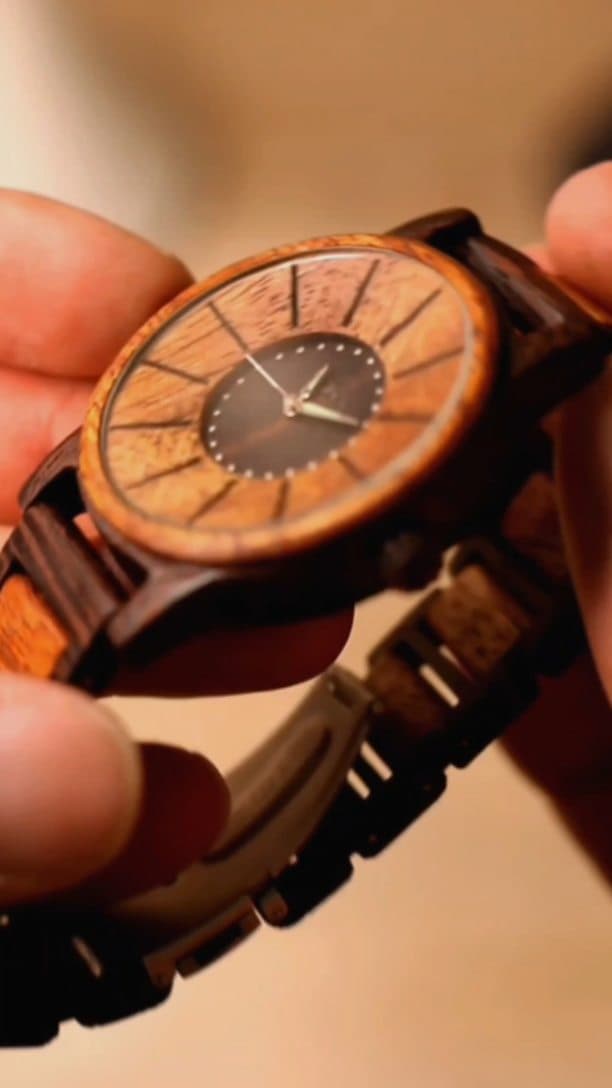 ساعت چوبی دست ساز مدل میترا