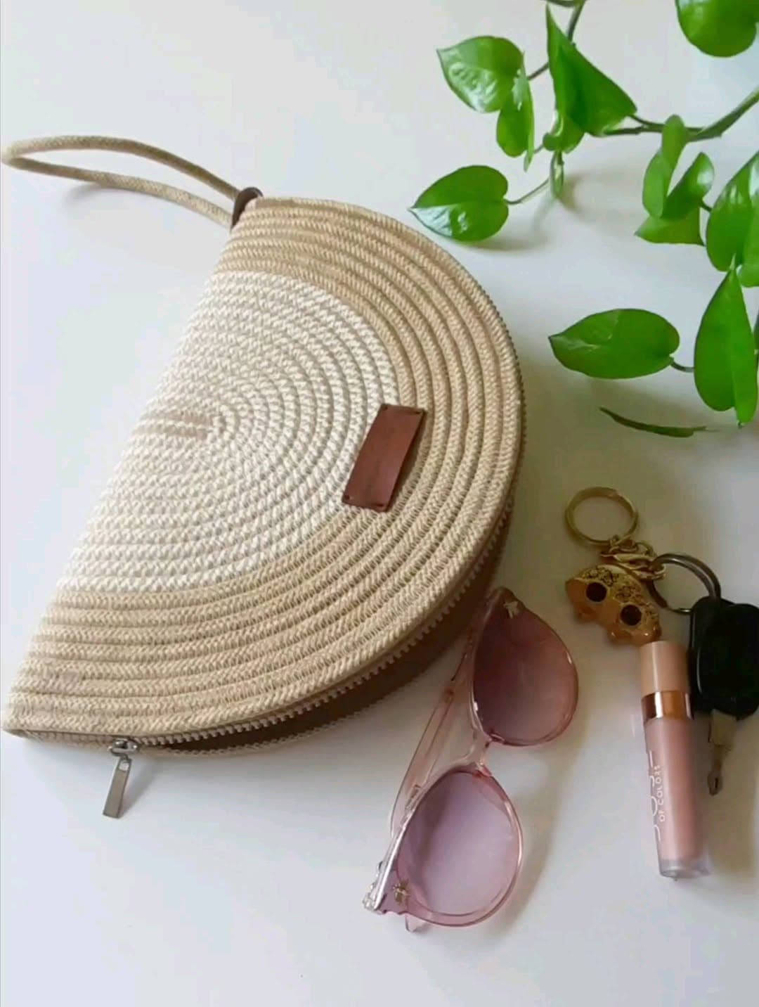 کیف دستی قیطانی مدل نیم دایره