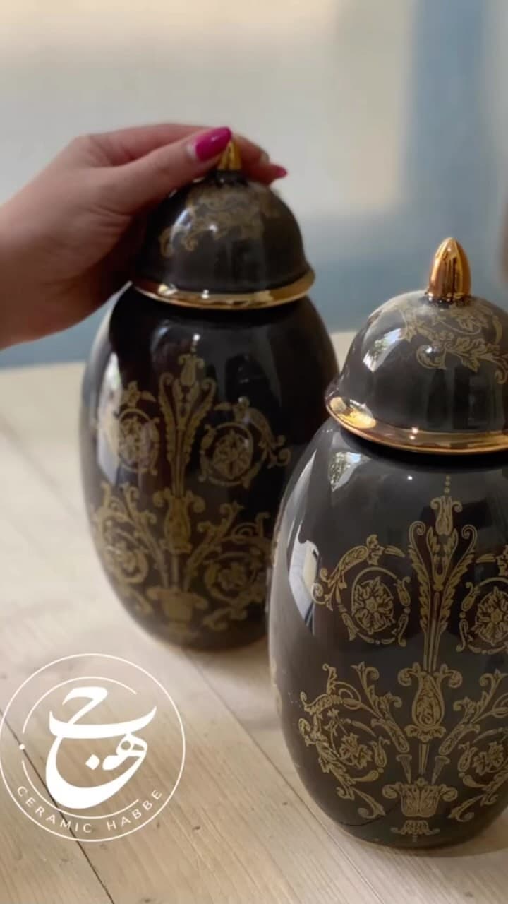 بانکه و کندی باکس سرامیکی دکوری مشکی طلایی