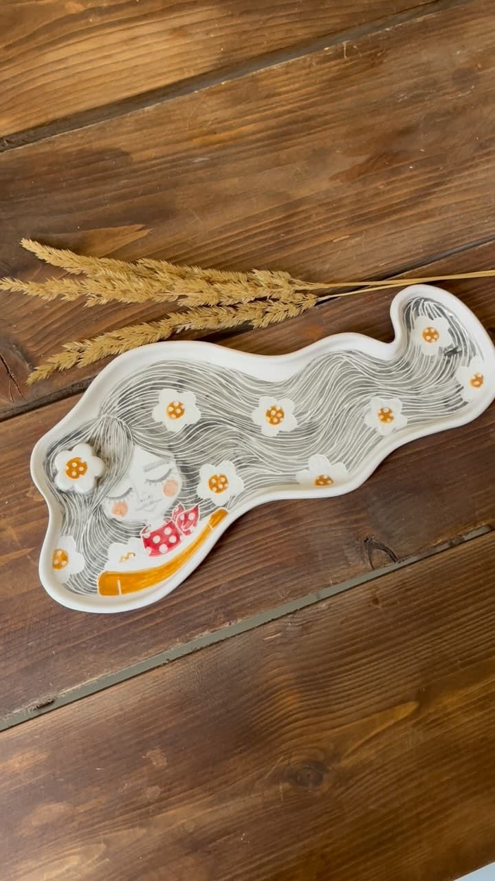 جاعودی سرامیکی دستساز طرح دختر مو بلند