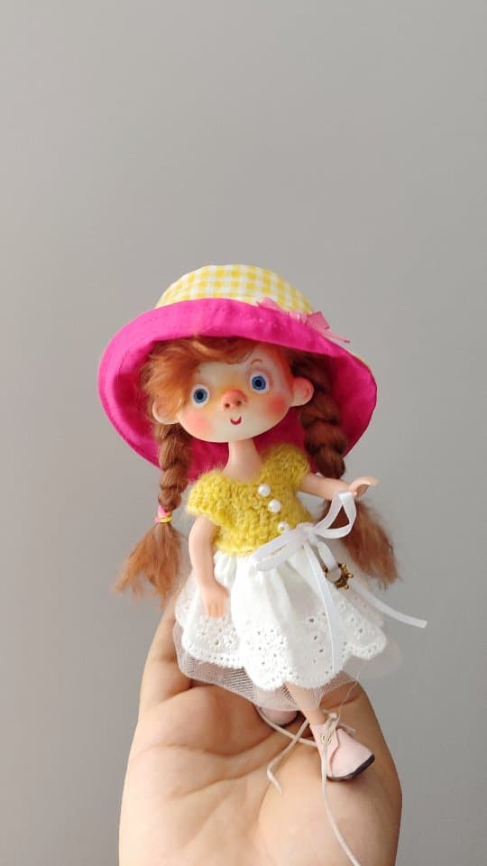 عروسک یواشکی با پک کامل وسایل