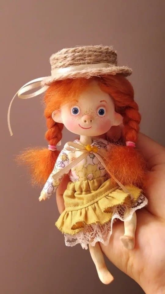 پک کامل عروسک دست‌ساز یواشکی همراه با اکسسوری