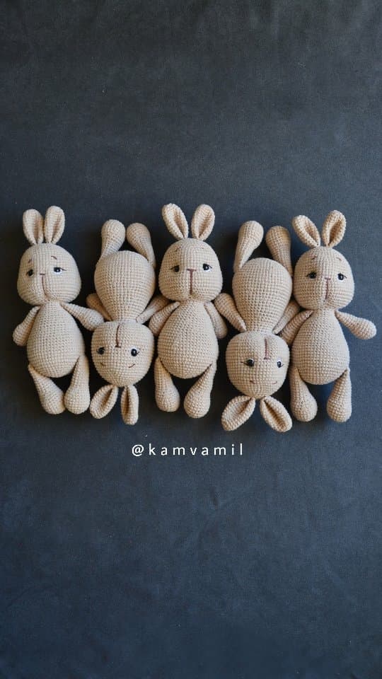 عروسک خرگوش بافتنی دستبافت با کاموای کتان