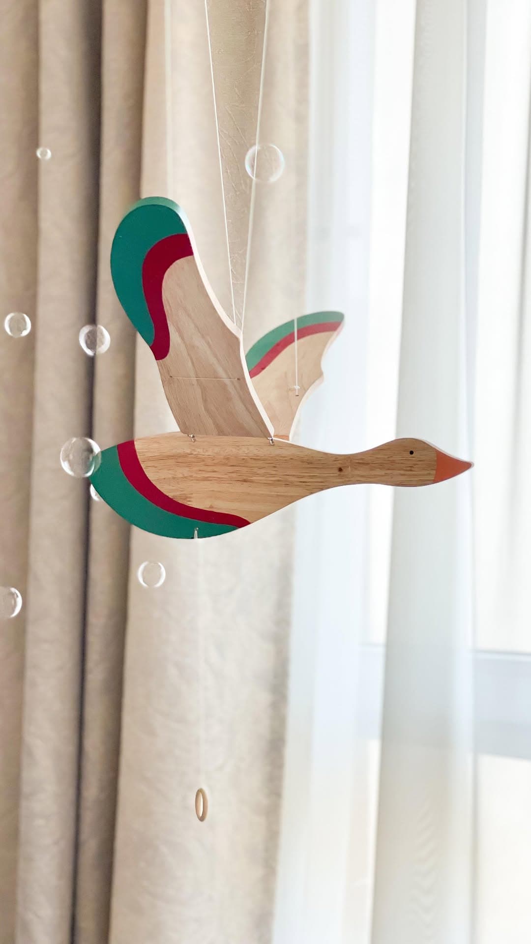 آویز سقفی چوبی طرح مرغابی پرنده