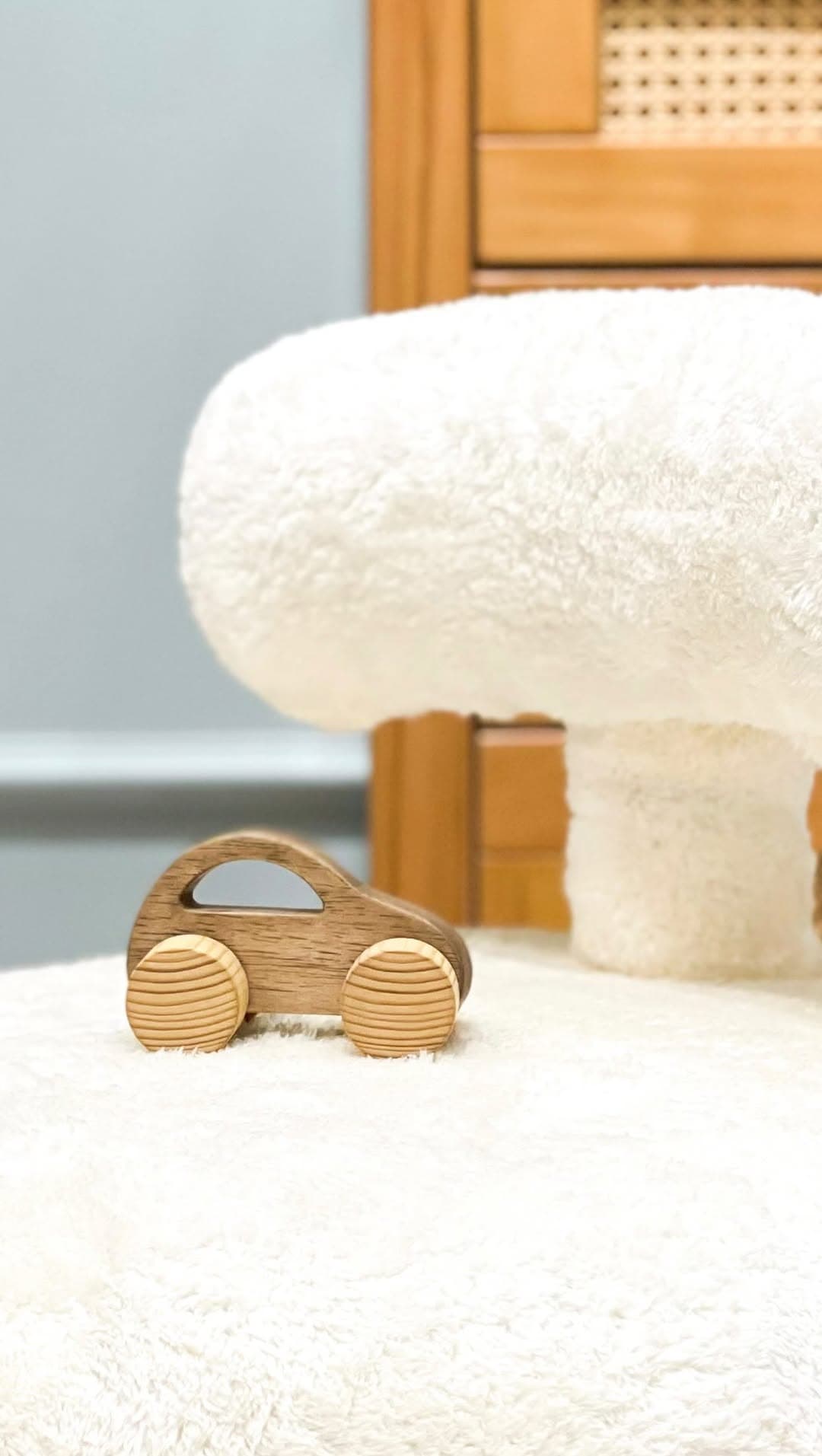 ماشین اسباب بازی چوبی کودک مدل دارک