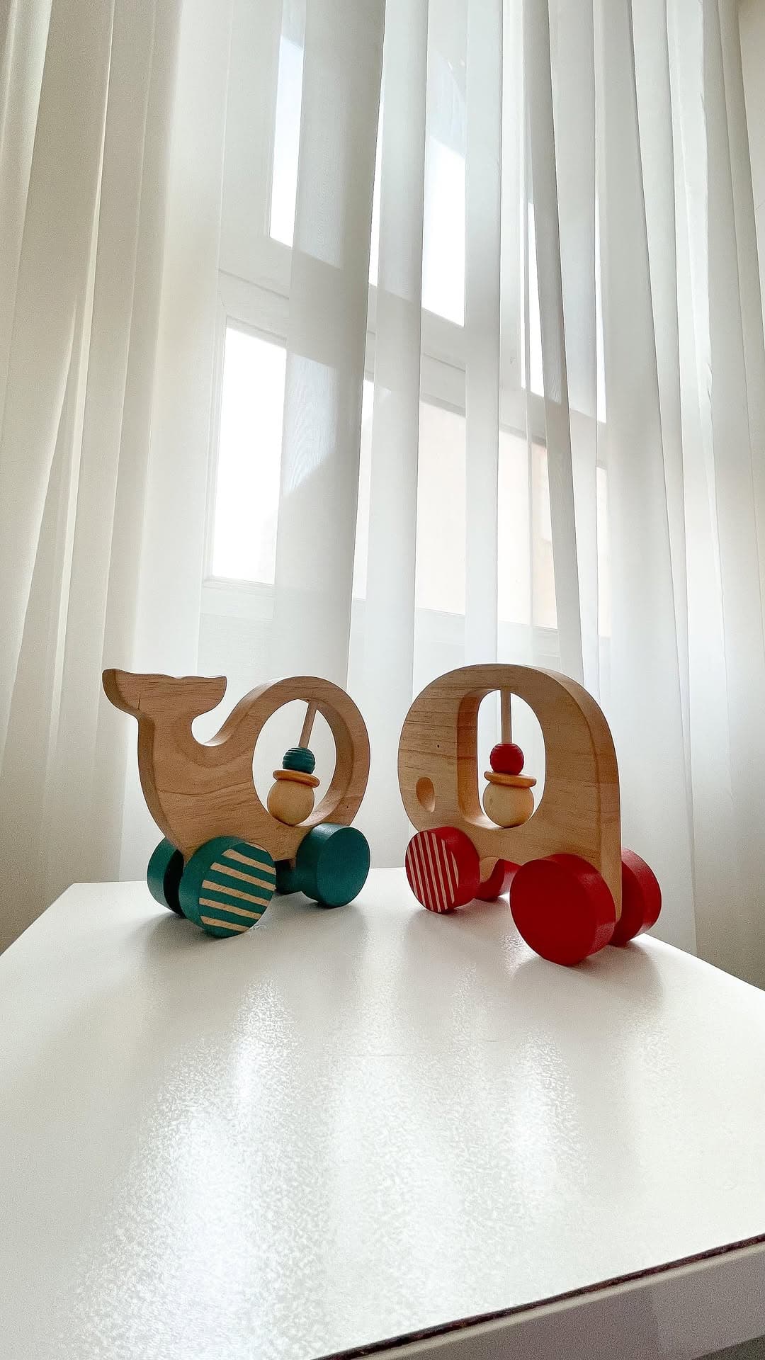 اسباب بازی چوبی کشیدنی طرح فیل و وال