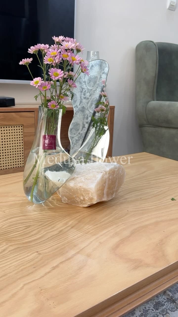 ست گلدان شیشه ای و آینه دکوراتیو با پایه سنگ نمک مدل مدوسا