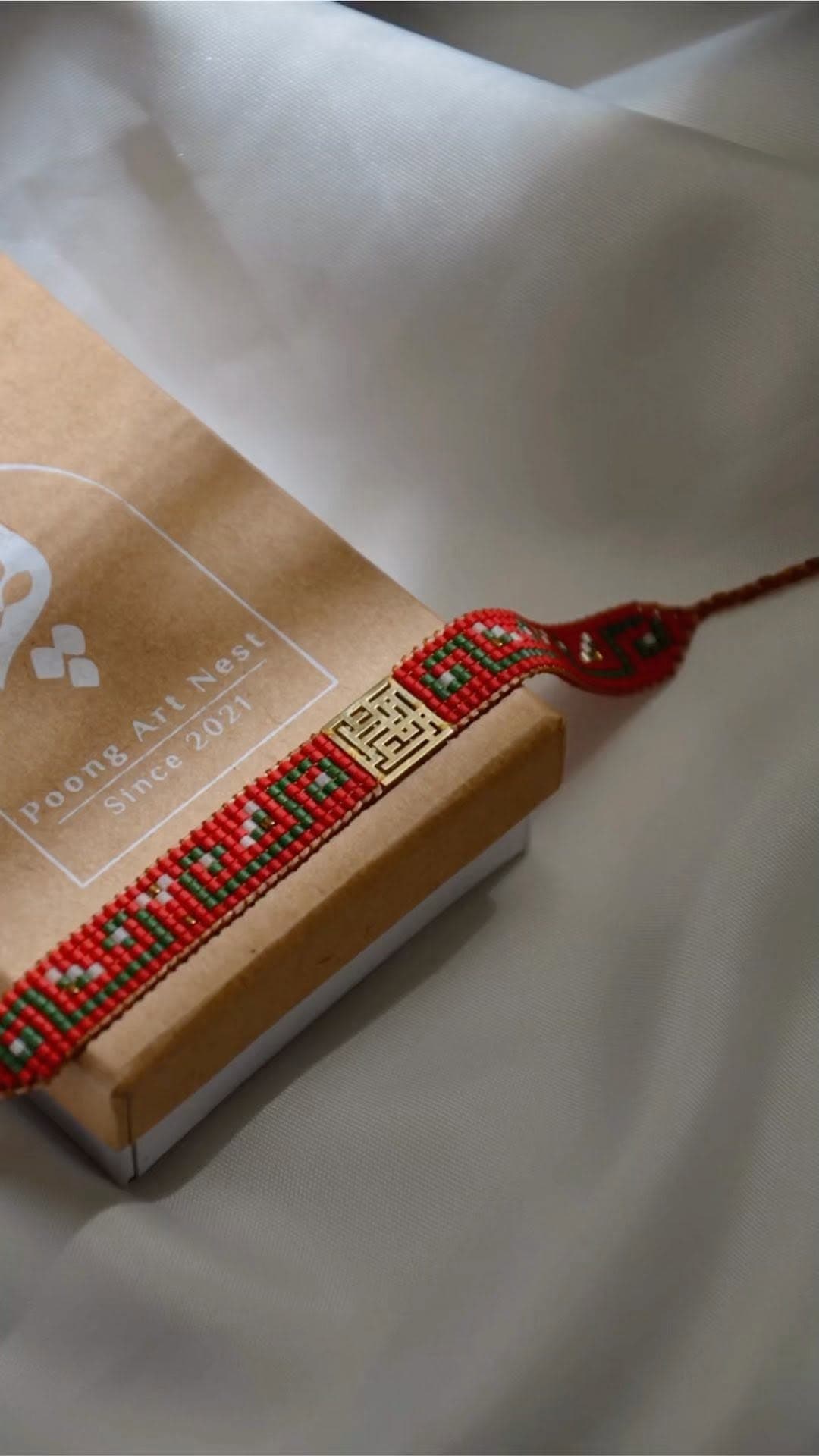 دستبند طلا و منجوق زنانه طرح زن