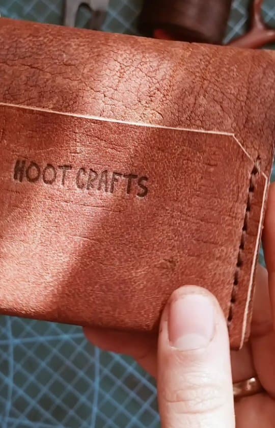 جاکارتی چرم طبیعی دست دوز Hoot Crafts مدل مینیمال