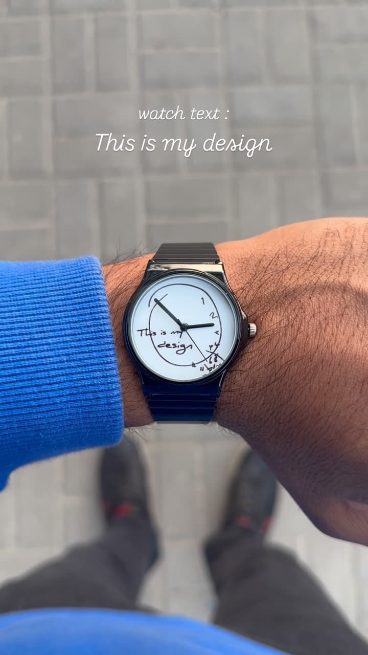 ساعت مچی عقربه‌ای مون واچ با طرح دست‌نویس
