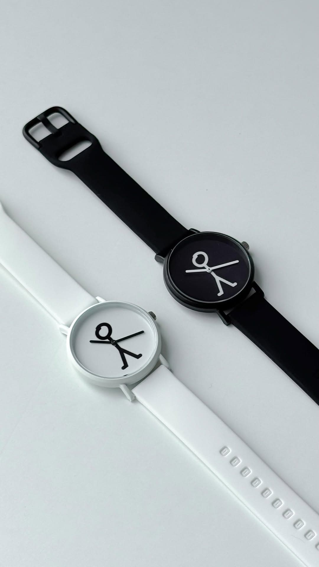 ساعت مچی ست فانتزی طرح آدمک