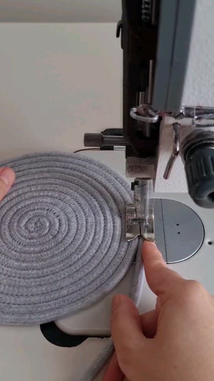 سبد قیطانی دست دوز طوسی، سطل زباله دکوراتیو