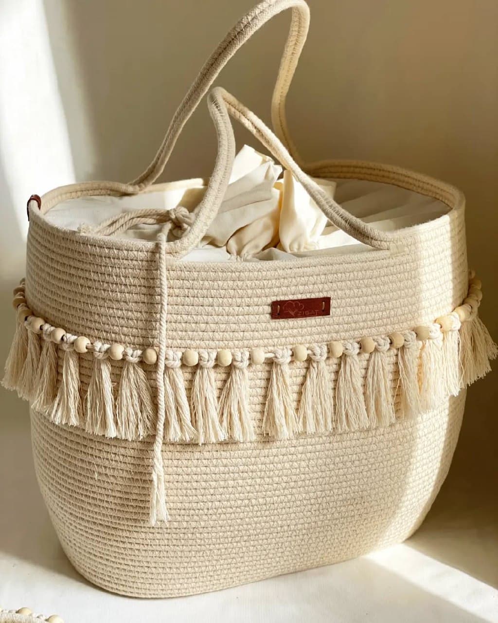 سبد قیطانی دسته دار با درب پارچه ای