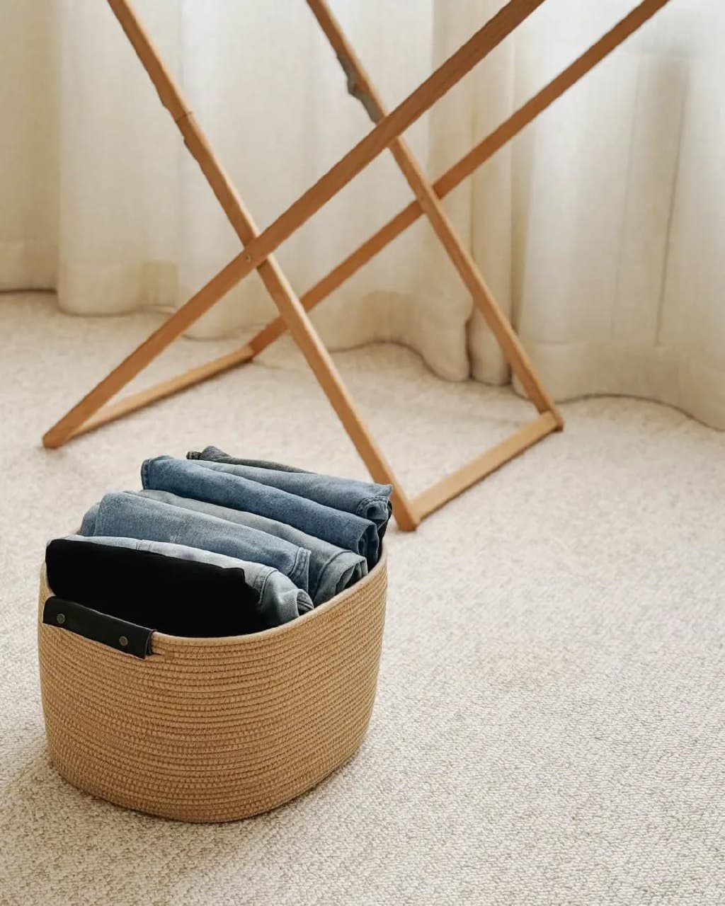 سبد لاندری قیطانی دسته چرم